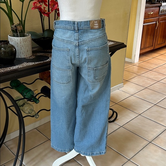 We The Free Piper Mid Rise Blue Wash Crop Wide Leg Relaxed Fit Jeans Size 27 - Picture 12 of 16